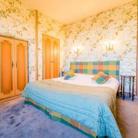 Chateau De Castel Novel Boutique Hotel Varetz Exterior photo