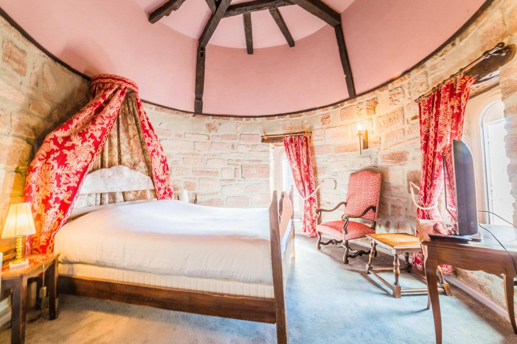Hotel Chateau De Castel Novel Boutique Varetz